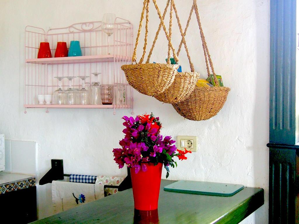 La Casa Caldera Guest House Femes Ngoại thất bức ảnh