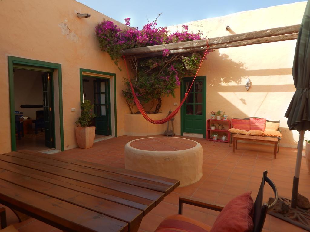 La Casa Caldera Guest House Femes Ngoại thất bức ảnh