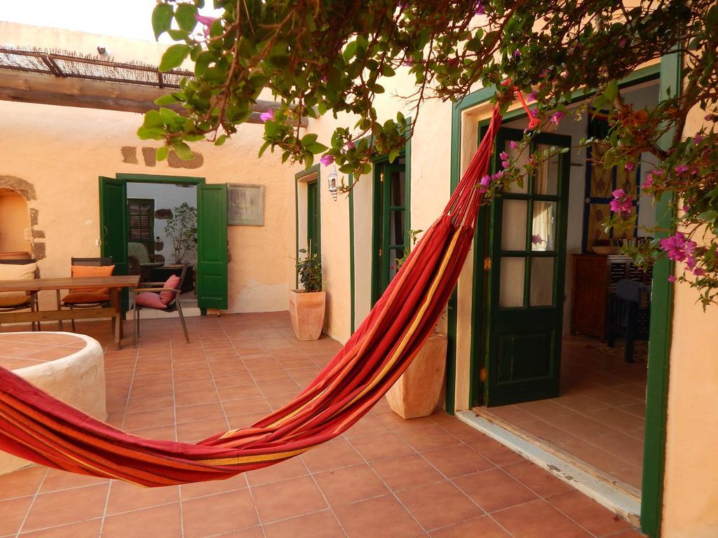 La Casa Caldera Guest House Femes Ngoại thất bức ảnh