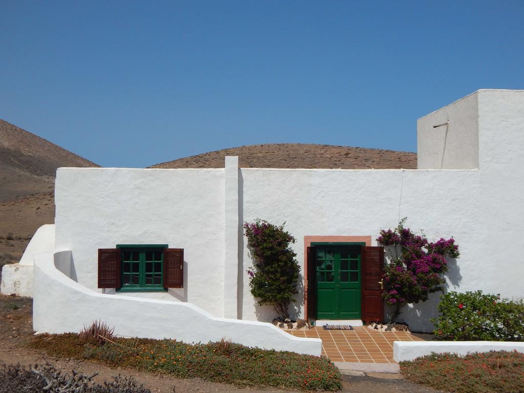 La Casa Caldera Guest House Femes Ngoại thất bức ảnh