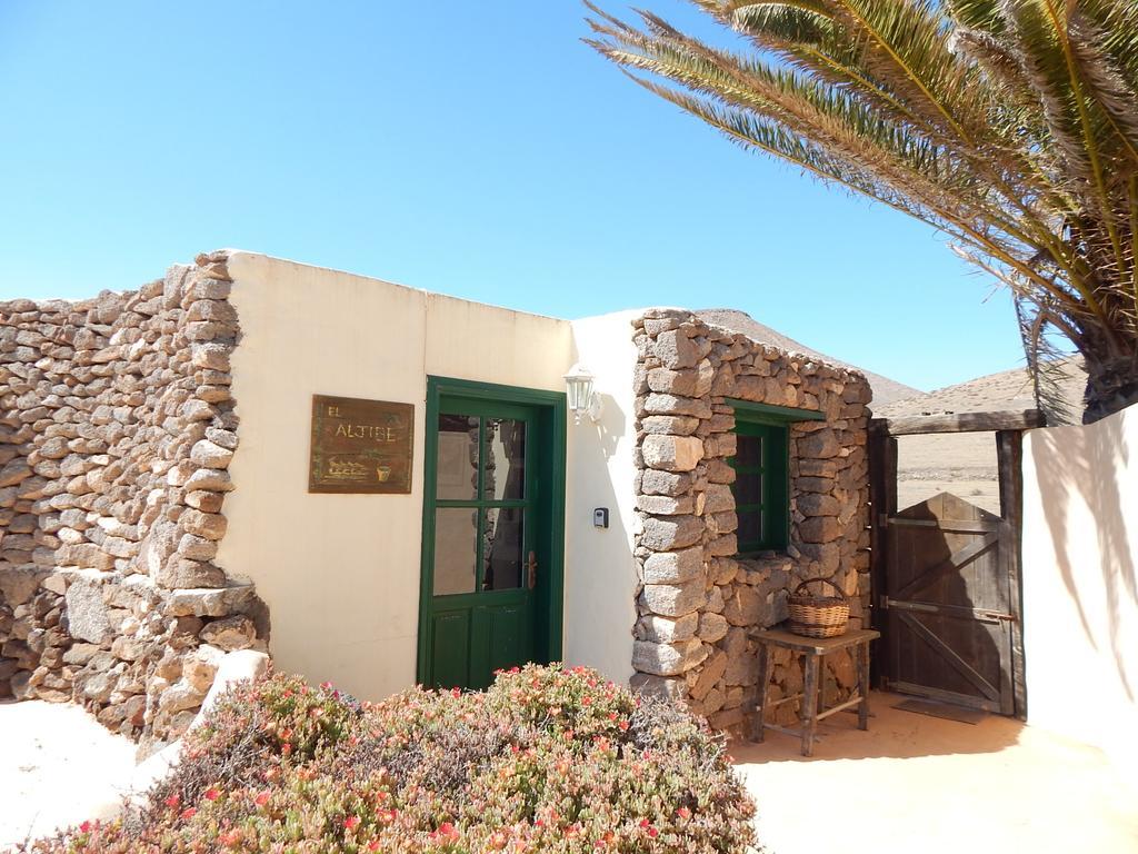 La Casa Caldera Guest House Femes Ngoại thất bức ảnh