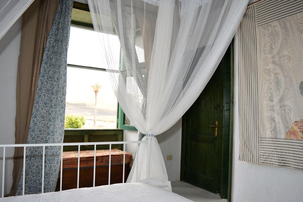 La Casa Caldera Guest House Femes Ngoại thất bức ảnh