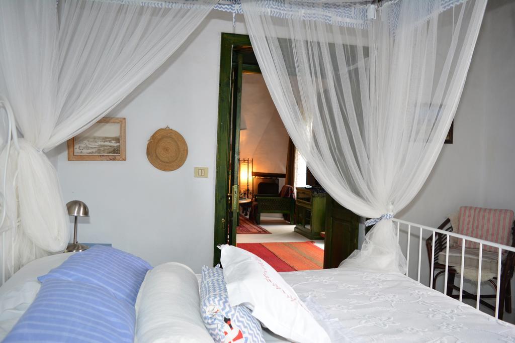 La Casa Caldera Guest House Femes Ngoại thất bức ảnh