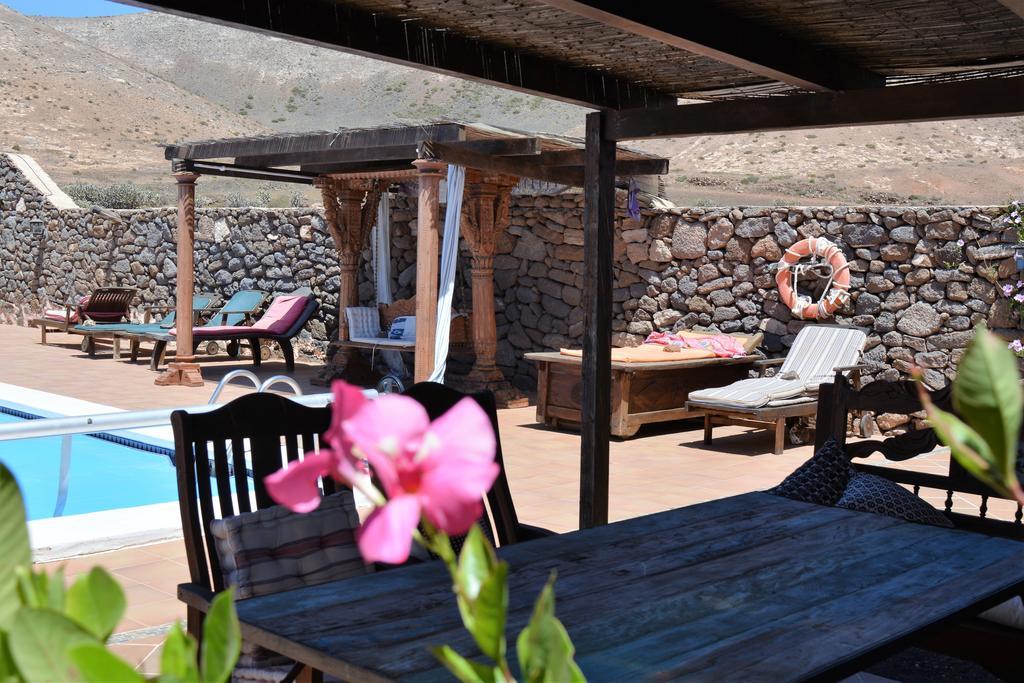 La Casa Caldera Guest House Femes Ngoại thất bức ảnh