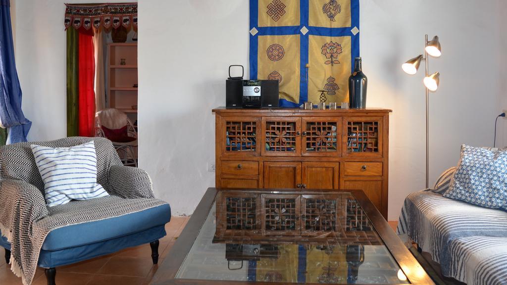 La Casa Caldera Guest House Femes Ngoại thất bức ảnh