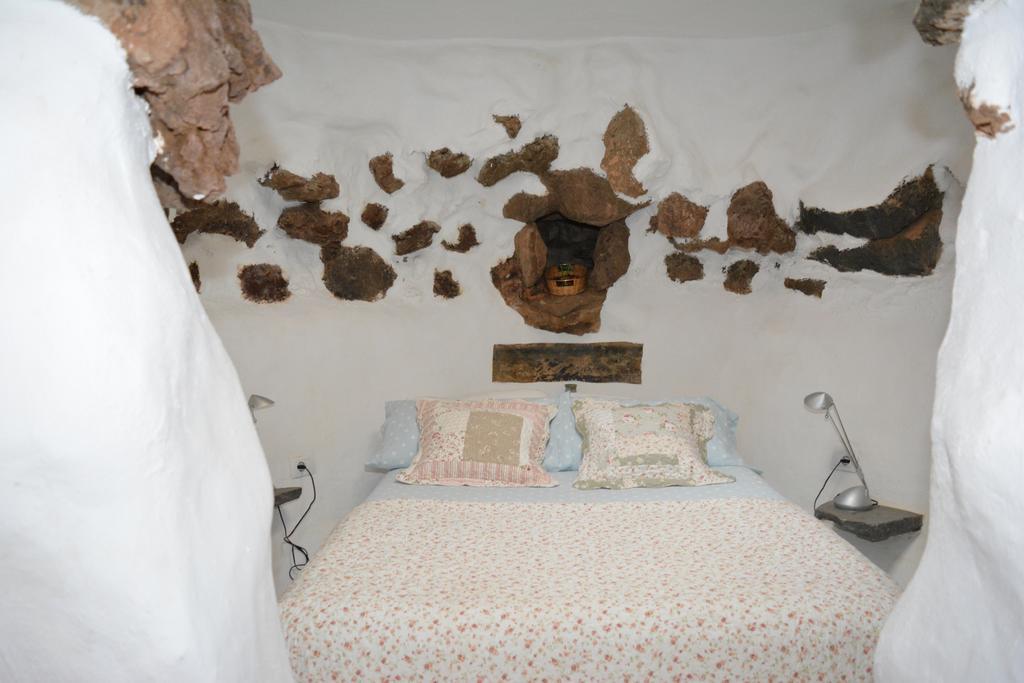 La Casa Caldera Guest House Femes Ngoại thất bức ảnh
